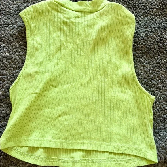 SHEIN Neon Lime Green Ribbed Mock Neck Crop Tank. Size Medium. BNWOT - Picture 2 of 3